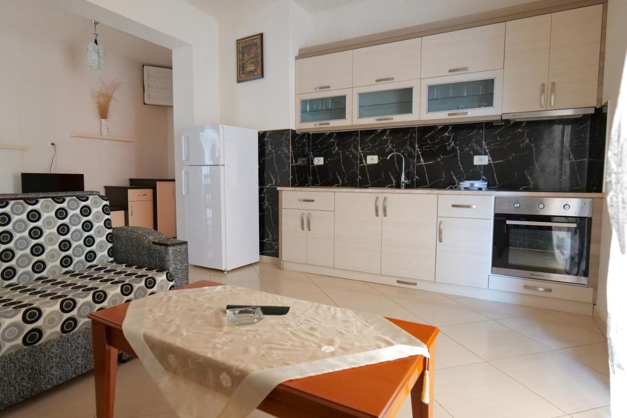 Vila Fredi Ksamil Exteriér fotografie