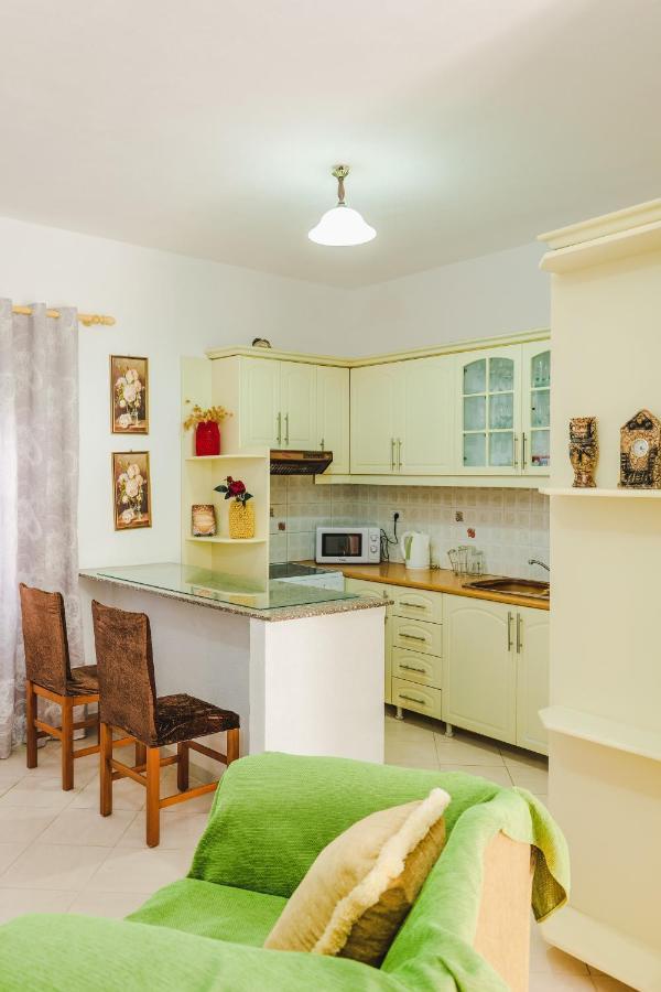 Vila Fredi Ksamil Exteriér fotografie
